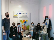 В мае команда Офиса по правам людей с инвалидностью продолжила реализацию проекта «Выстраивание эффективных механизмов защиты для улучшения положения детей с тяжелыми формами инвалидности и заболеваниями, ограничивающими продолжительность жизни». Предлагаем вам короткий дайджест событий последнего месяца весны.